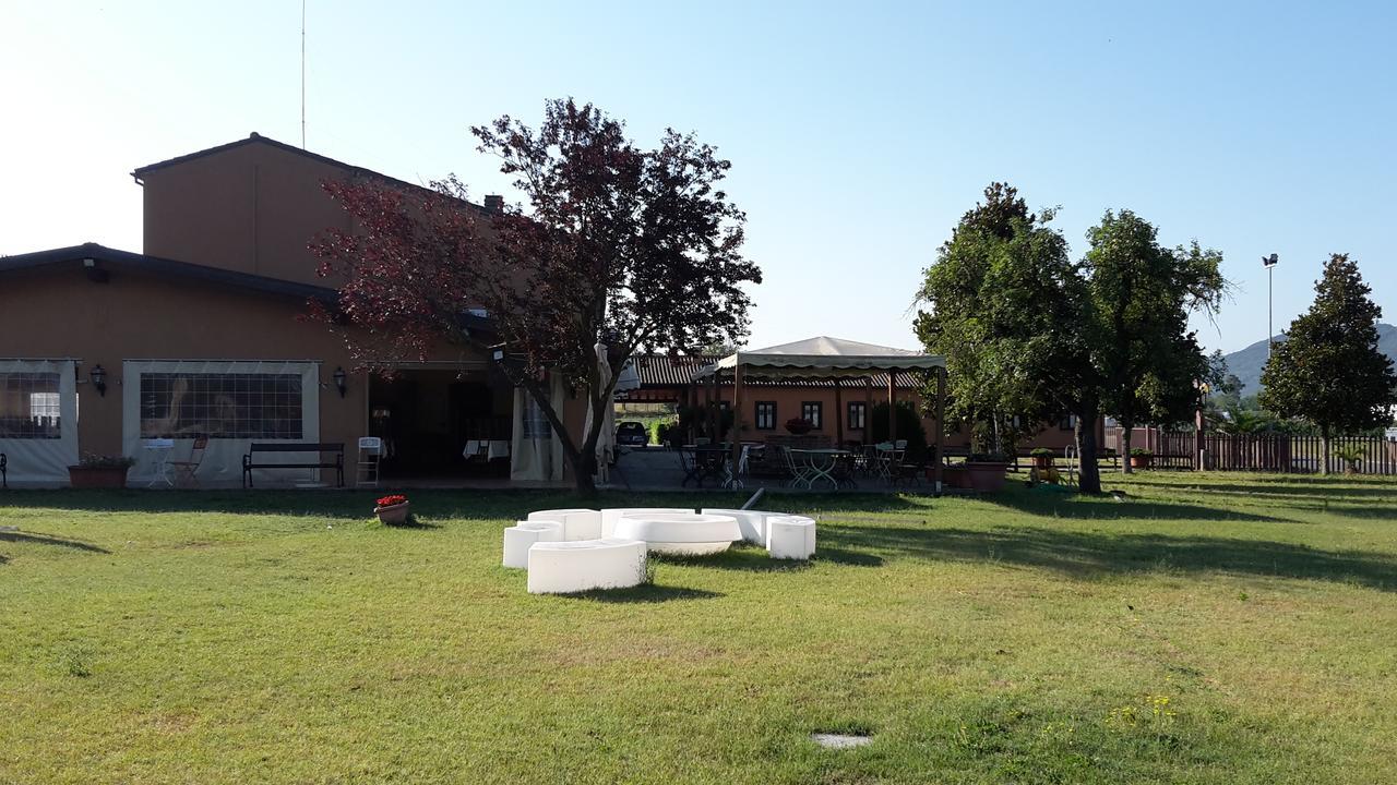 Antico Casale Le Fossate Hotel Giove Exterior photo